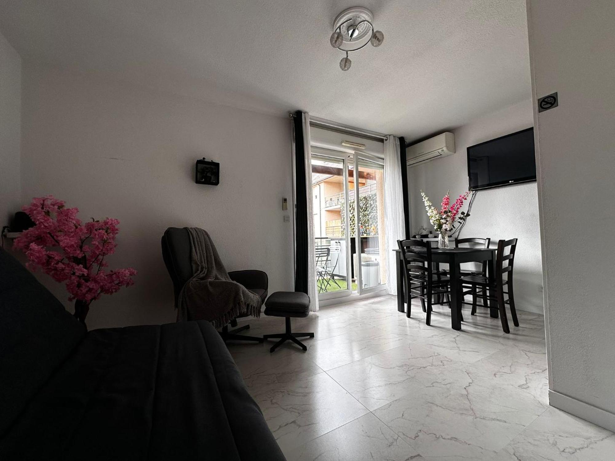 Ararat Apartment Lourdes Exterior photo